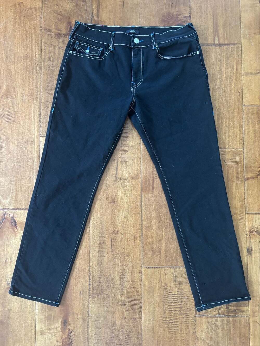 True Religion Geno Relaxed Slim Jeans in Black with Contrast Stitching